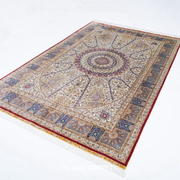 Persian Rug Traditional Dom Design Beige Hand Knotted Silk Rug 6x9ft