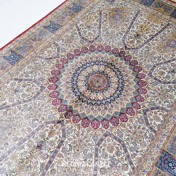 Persian Rug Traditional Dom Design Beige Hand Knotted Silk Rug 6x9ft