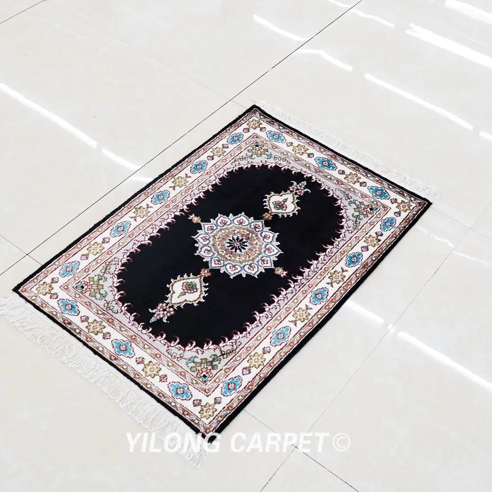 Pakistan Silk Rug Black Persian Hand Knotted Silk Rug 2x3ft - Image 4