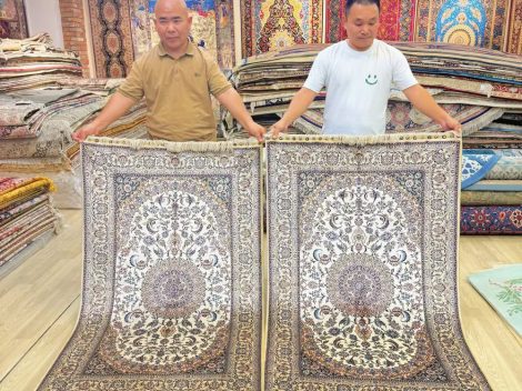 A pair of 3x5ft handmade silk rugs sent to Moscow