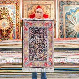 Tree of Life Design Persian Rug Tapestry Oriental Hand Knotted Silk Rug 2x3ft
