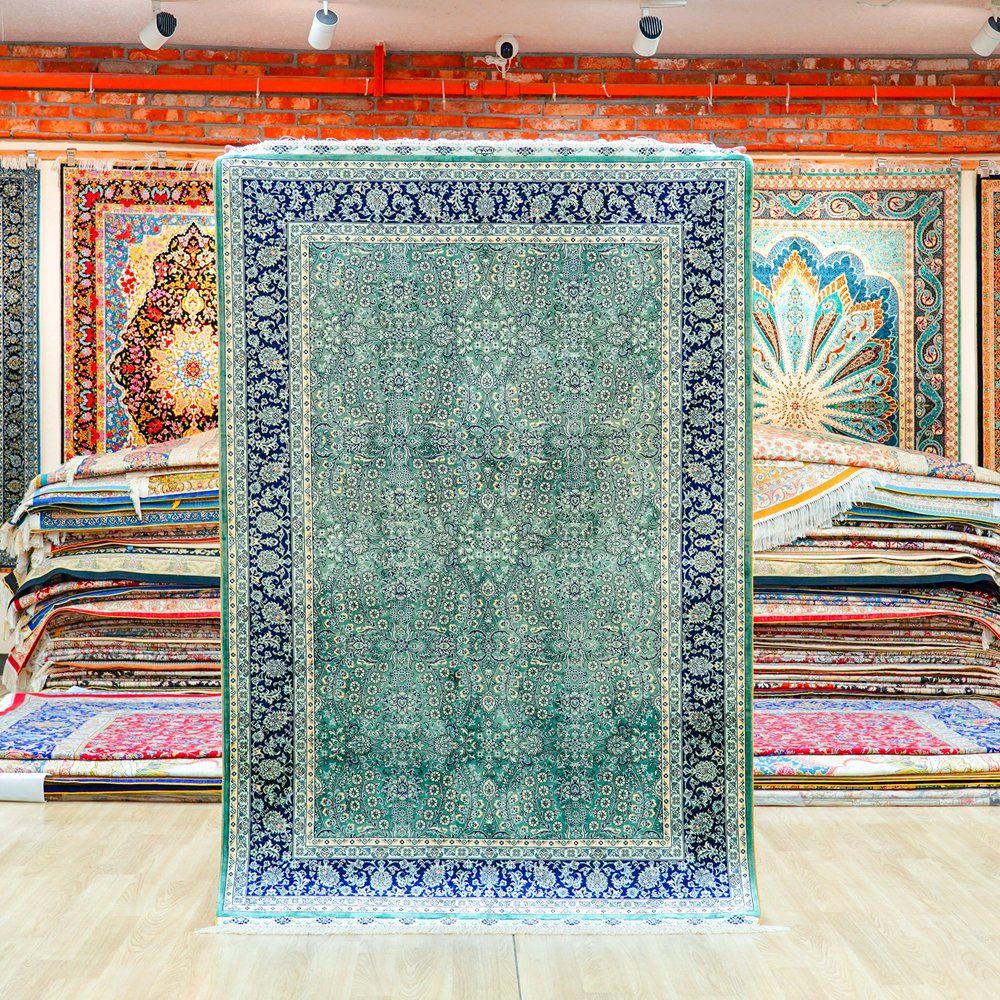 Emerald Green Silk Turkish Hereke Handmade Area Silk Rug 4x6ft