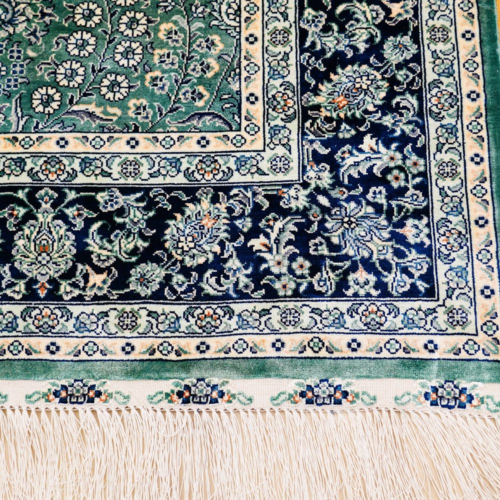 Emerald Green Silk Turkish Hereke Handmade Area Silk Rug 4x6ft - Image 8