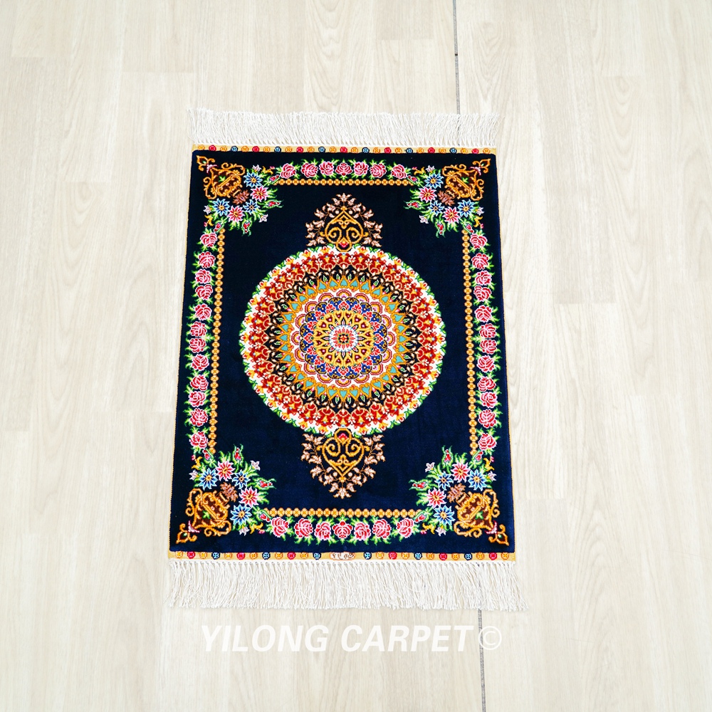 Persian Rug Medallion Design Black Oriental Handmade Silk Rug 1.5x2ft - Image 3
