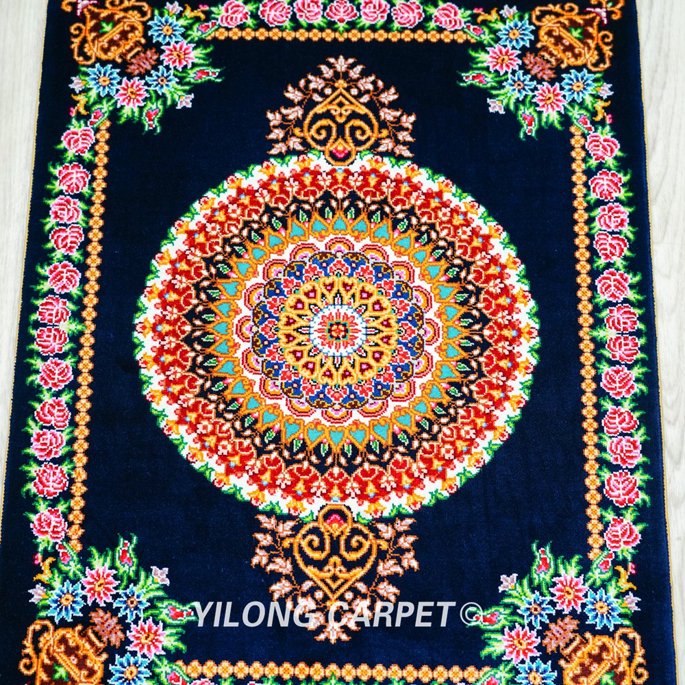Persian Rug Medallion Design Black Oriental Handmade Silk Rug 1.5x2ft - Image 4