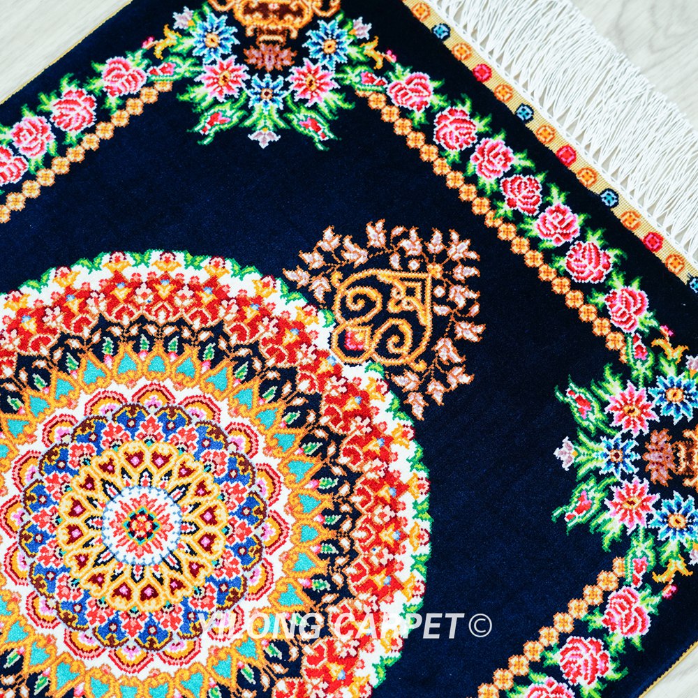 Persian Rug Medallion Design Black Oriental Handmade Silk Rug 1.5x2ft - Image 6