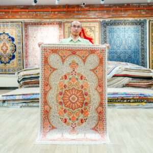 Persian Oriental Hand-Knotted Silk Rug for Home or Office 3x5ft