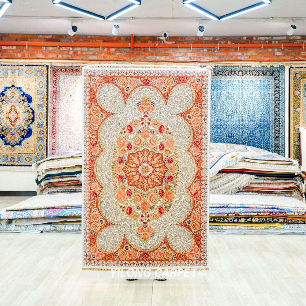 Persian Oriental Hand-Knotted Silk Rug for Home or Office 3x5ft - Image 3