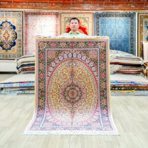 Persian Medallion Hand-Knotted Silk Rug for Home or Office 4x6ft