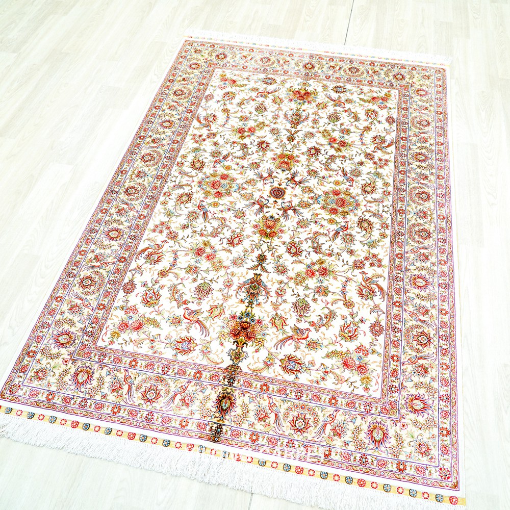 Beige Floral Hereke Hand-Knotted Pure Silk Qom Area Rug 4x6ft - Image 4