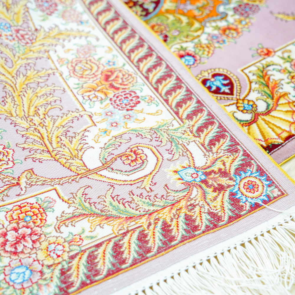 Pink and Ivory Floral Medallion Hand-Knotted Silk Rug 2x4ft - Image 9