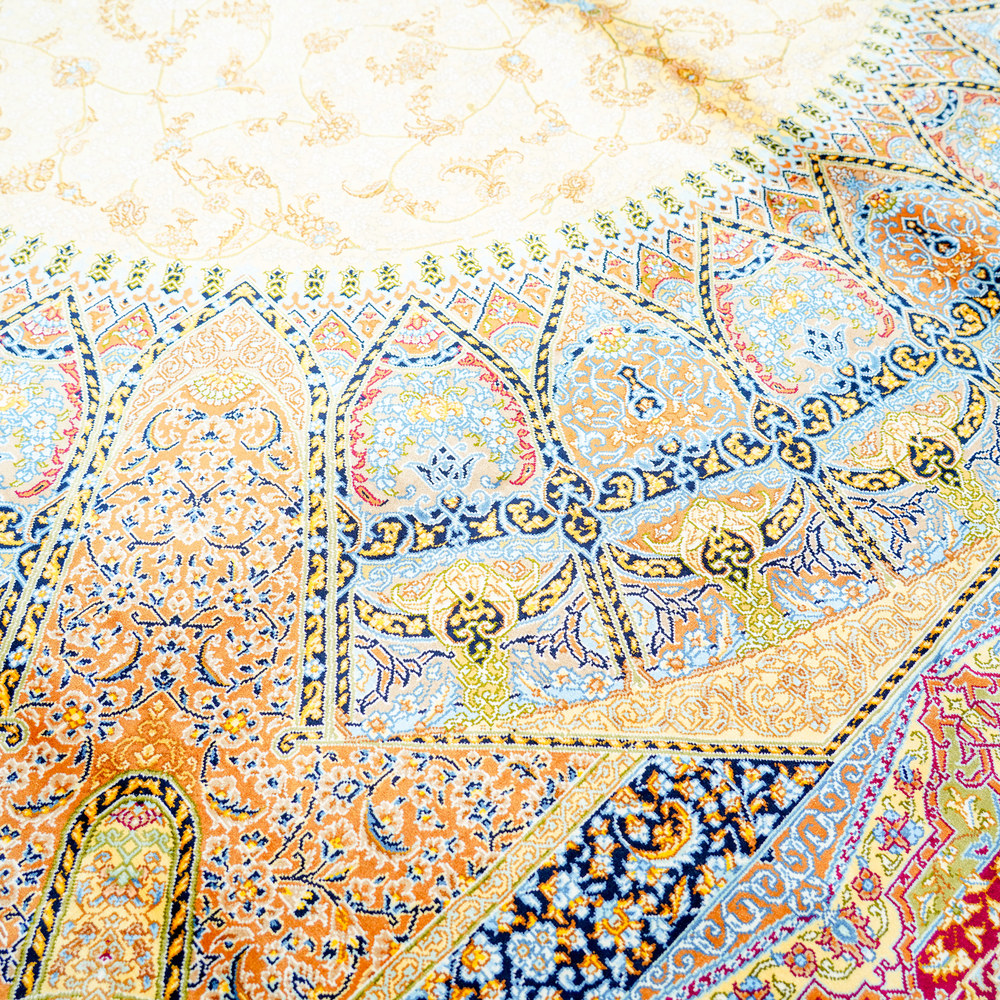 Red and Blue and Multicolor Floral Hand-Knotted Silk Rug 9x12ft - Image 4