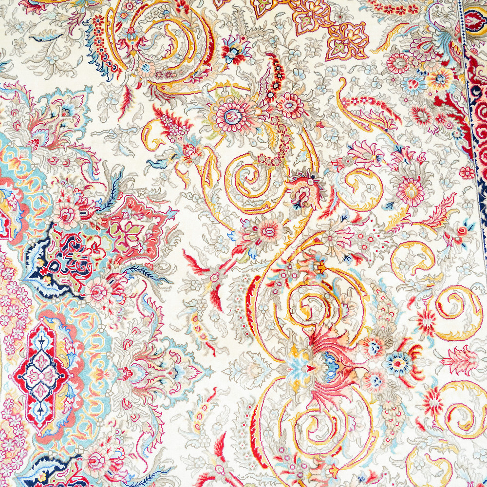 Ivory and Pink Floral Medallion Hand-Knotted Silk Rug 8.2x11.48ft - Image 7
