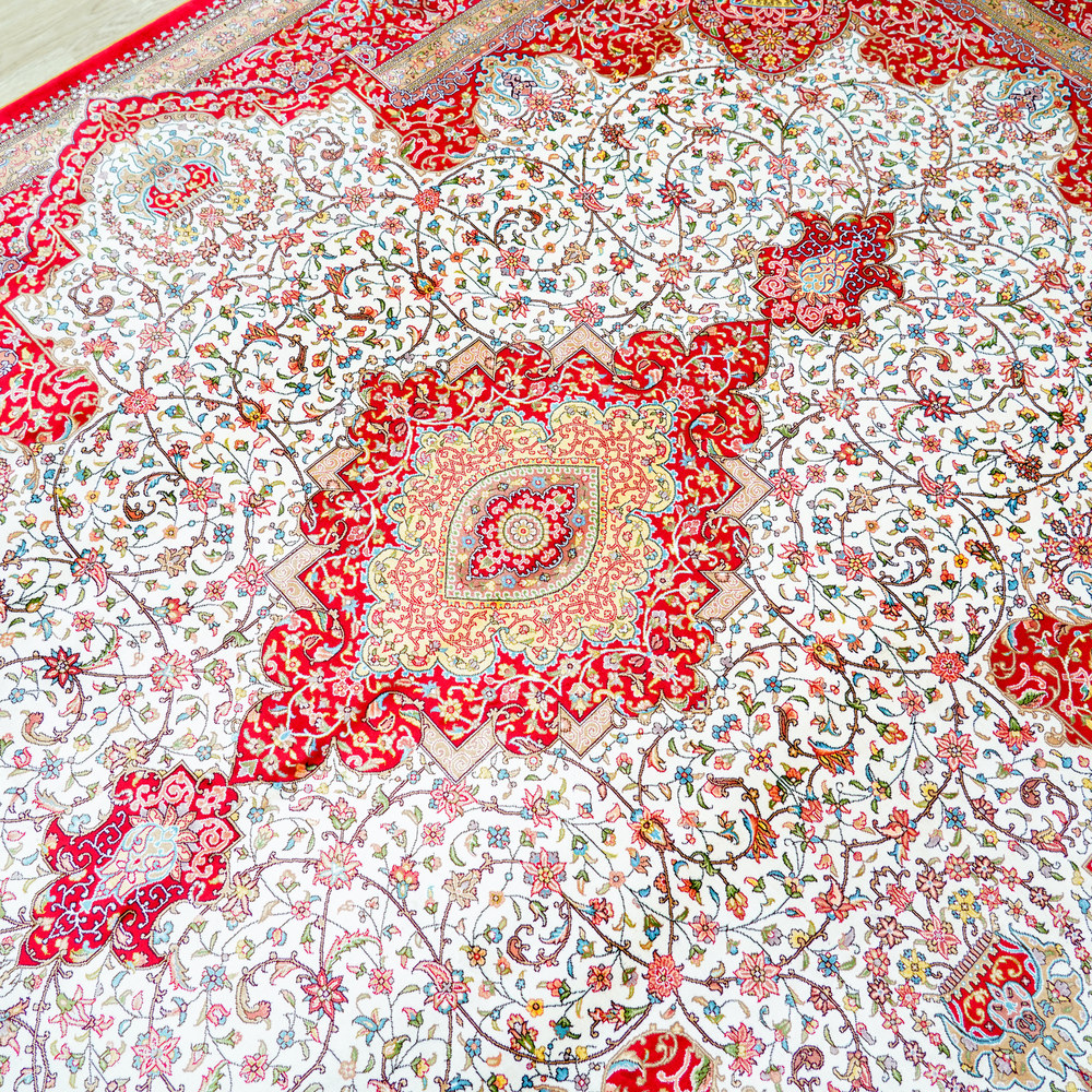 Red and Ivory Geometric Medallion Hand-Knotted Silk Rug 6x9ft - Image 5