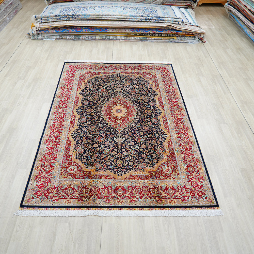 Black and Red Floral Medallion Hand-Knotted Silk Rug 6.56x9.84ft - Image 3