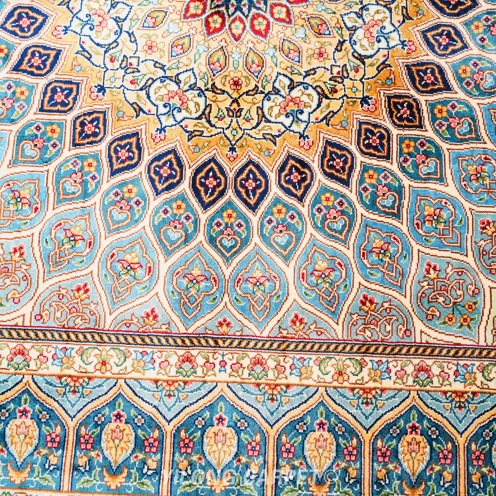 Blue, beige and gold Hand-Knotted Real Silk Rug 4 × 6 ft | CZN126A | Turkish Style | YILONG - Image 5